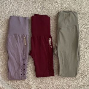 Almost new 3 pairs of gym shark leggings